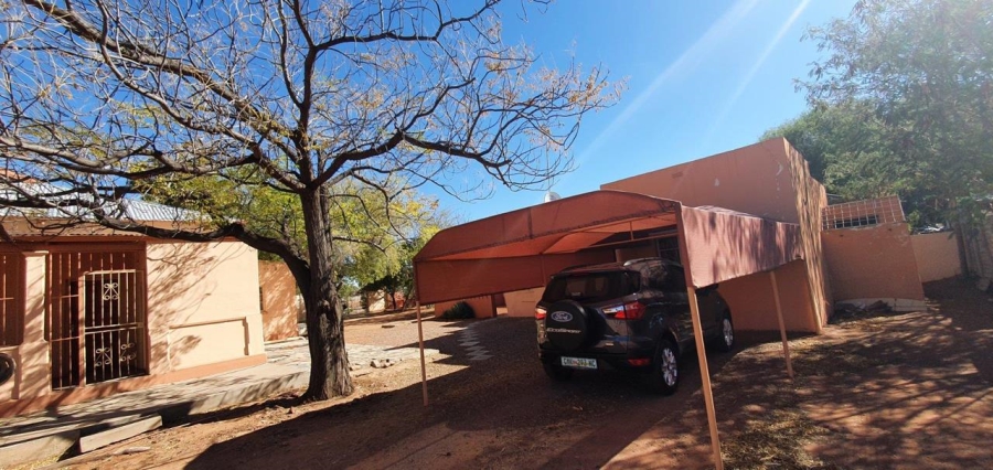 3 Bedroom Property for Sale in Upington Rural Northern Cape